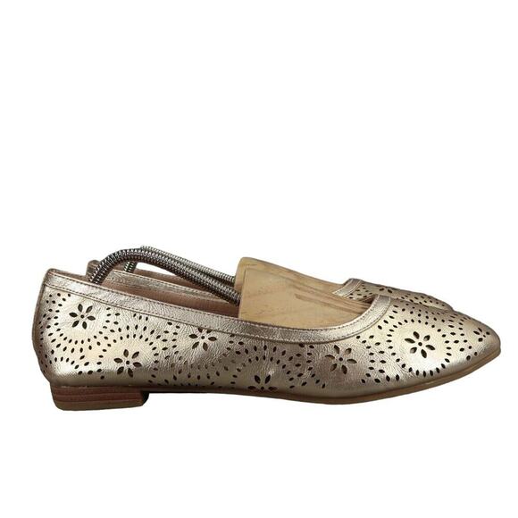 Avon Shoes Womens 11 Ballet Flats Fashion Metallic Cushion Walk Slip On Cut Out - Picture 2 of 12